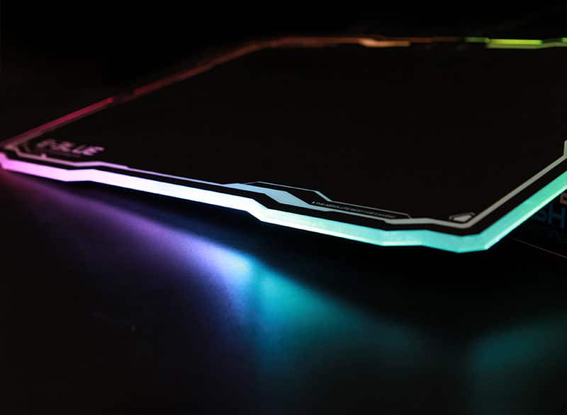 Tapis Souris Jeu RGB Grand Tapis Souris LED Lumineux étendu avec 14 Modes  d'éclairage et Port USB 2.0 Tapis Clavier d'ordinateur pour Joueur méduse  néon 40x90 cm : : Jeux vidéo